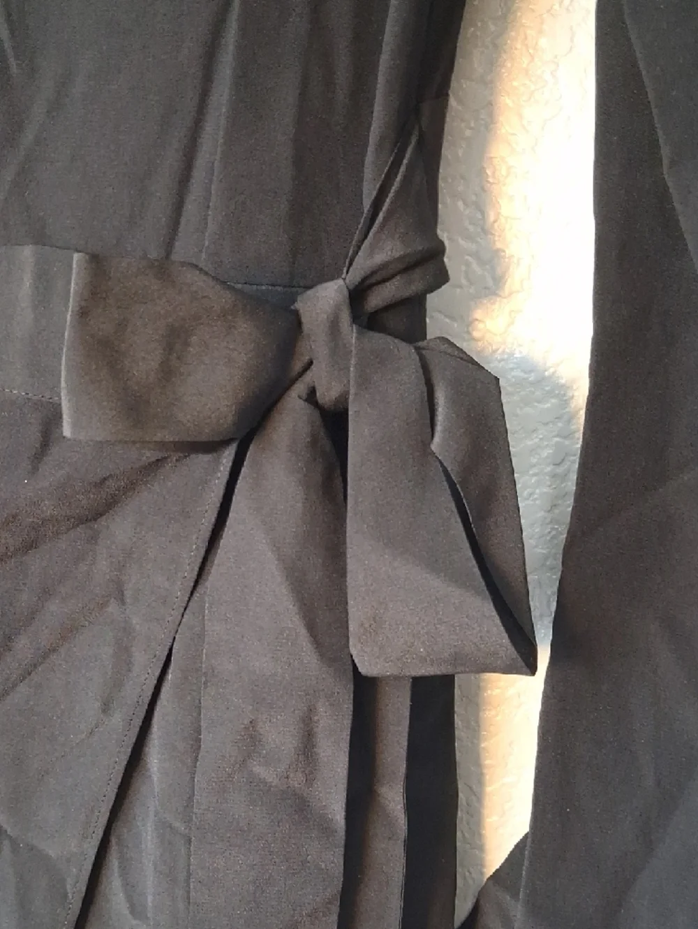 Classic Black Long-Sleeve Wrap Dress with Tie Waist - Picture 5 of 6